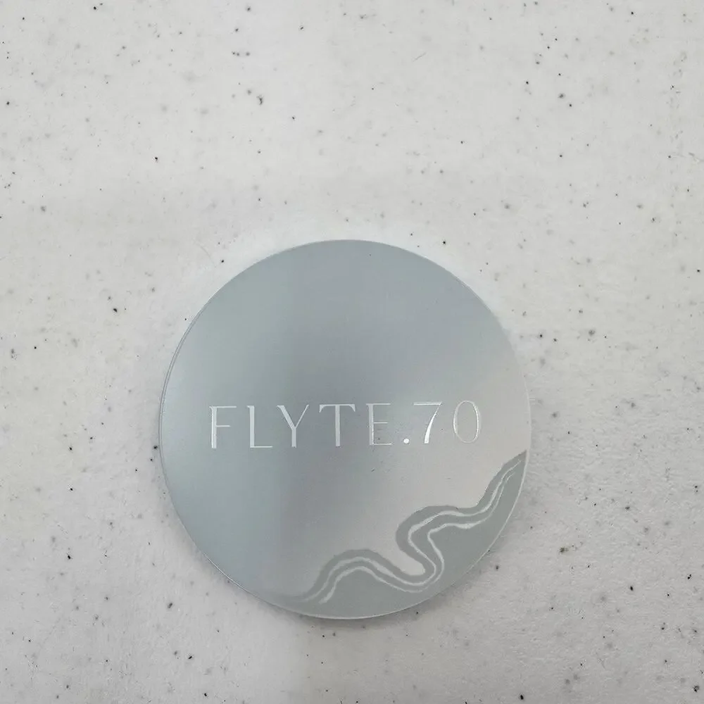 Flyte 70 Final Act Lucid Finishing Powder Light
